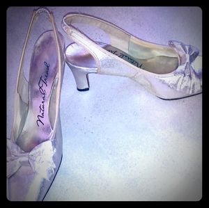 Vintage Natural Tread Ladies High Heel shoes.